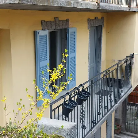 Oda ve Kahvaltı Rustico Di 3*